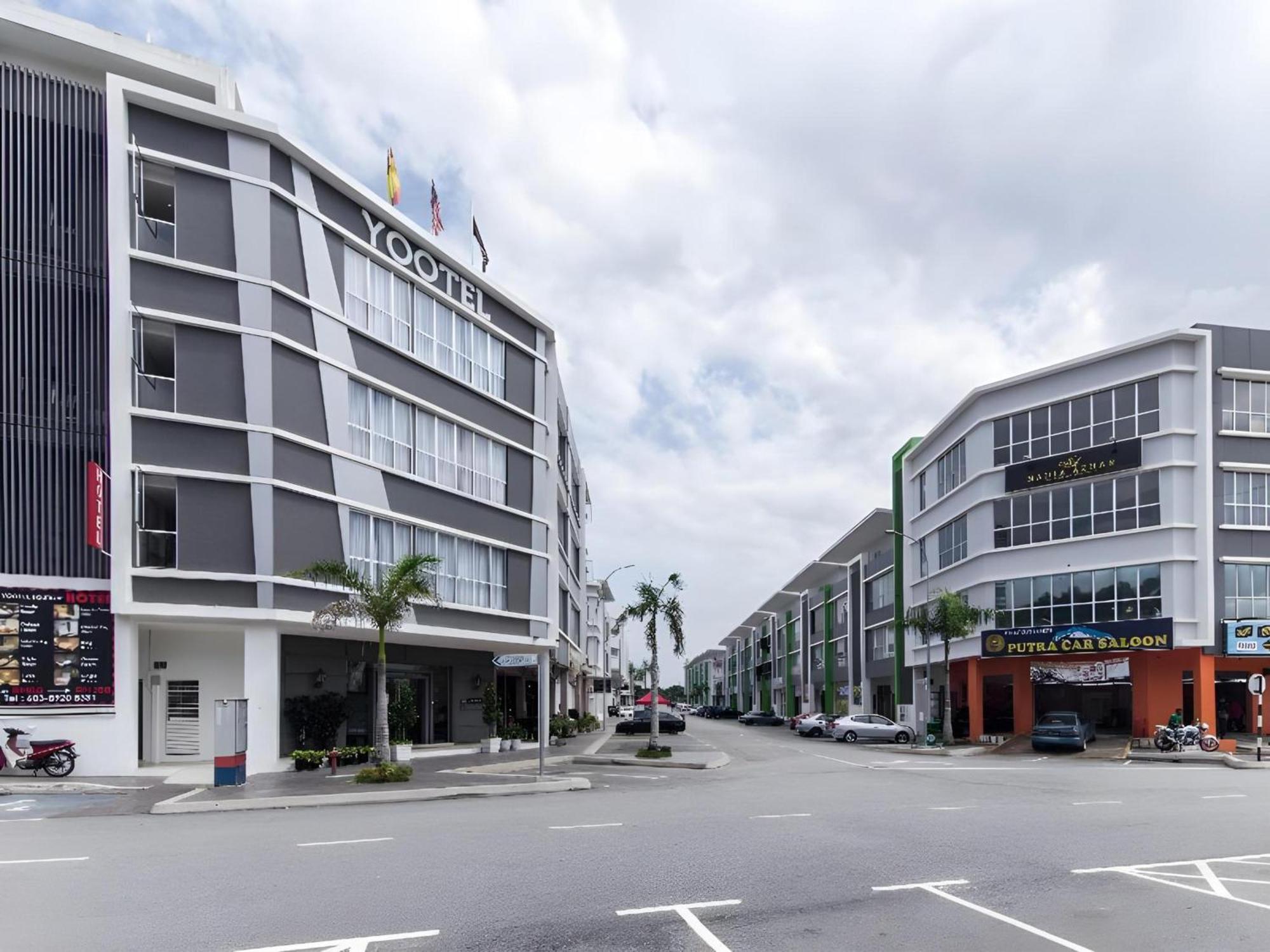 Yootel Boutique Hotel Kajang Exterior foto